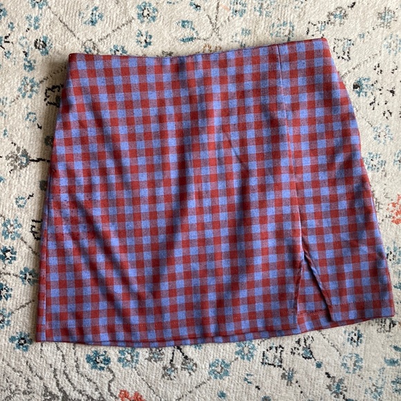 2 Urban Outfitters Mini Skirts - Picture 2 of 11